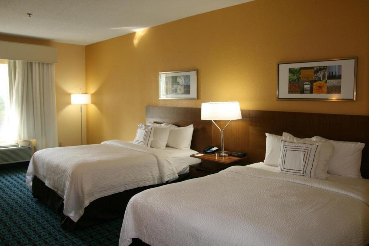 Fairfield Inn & Suites Hilton Head Island 블루프턴 외부 사진
